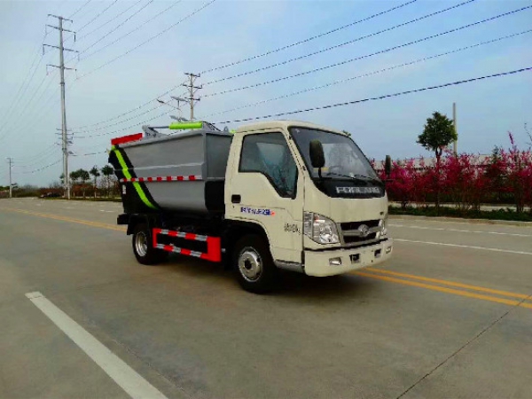 福田小卡3國六4方無泄漏後掛壓縮垃圾車