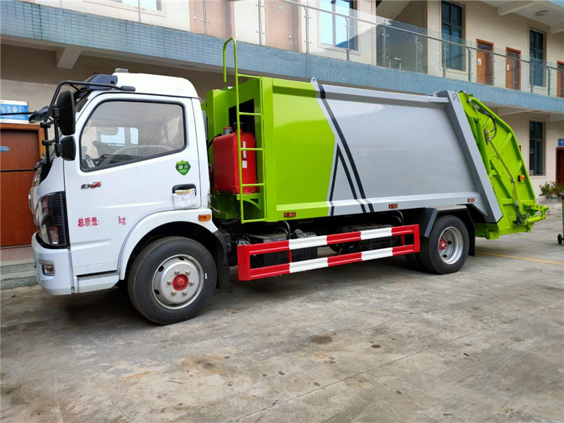 國六東風8方壓縮垃圾車