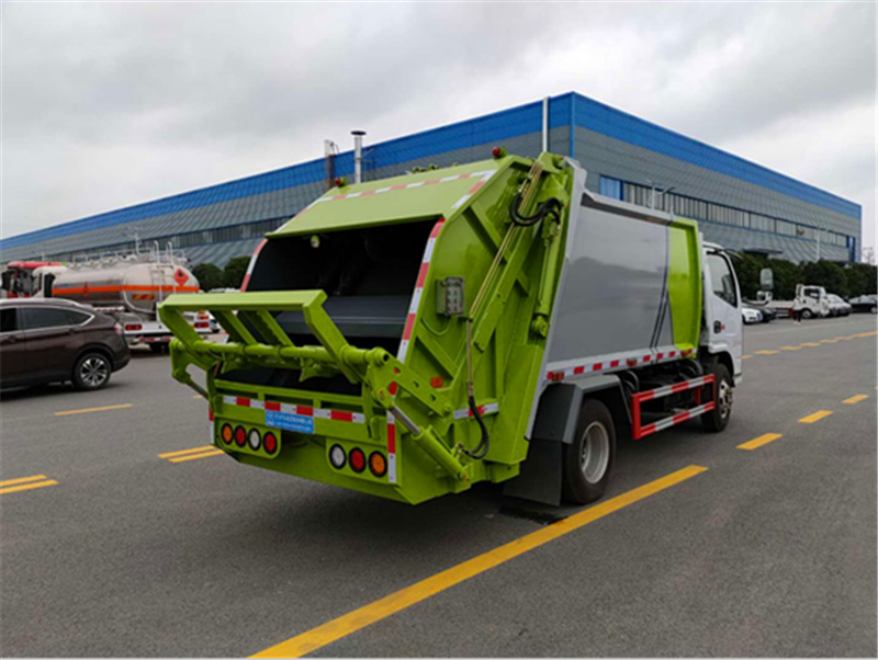 國六東風4方壓縮垃圾車