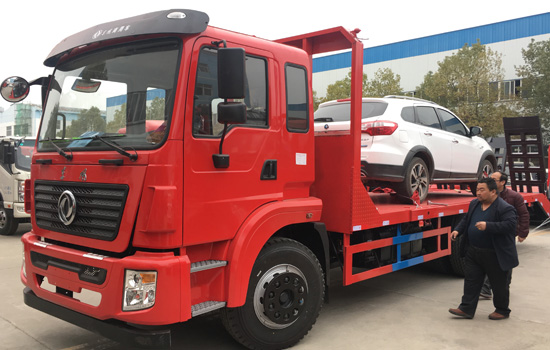 【國五】東風後八輪平板車