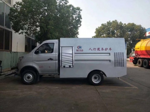 國六⁠﻿長⁠﻿安﻿後⁠⁠雙﻿輪⁠清﻿洗﻿⁠車
