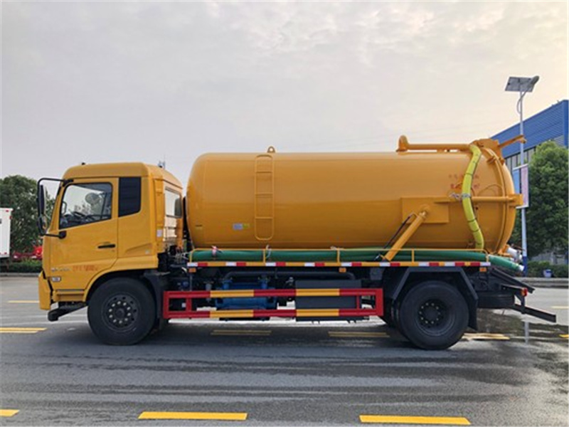 國六東風天錦11方吸汙車
