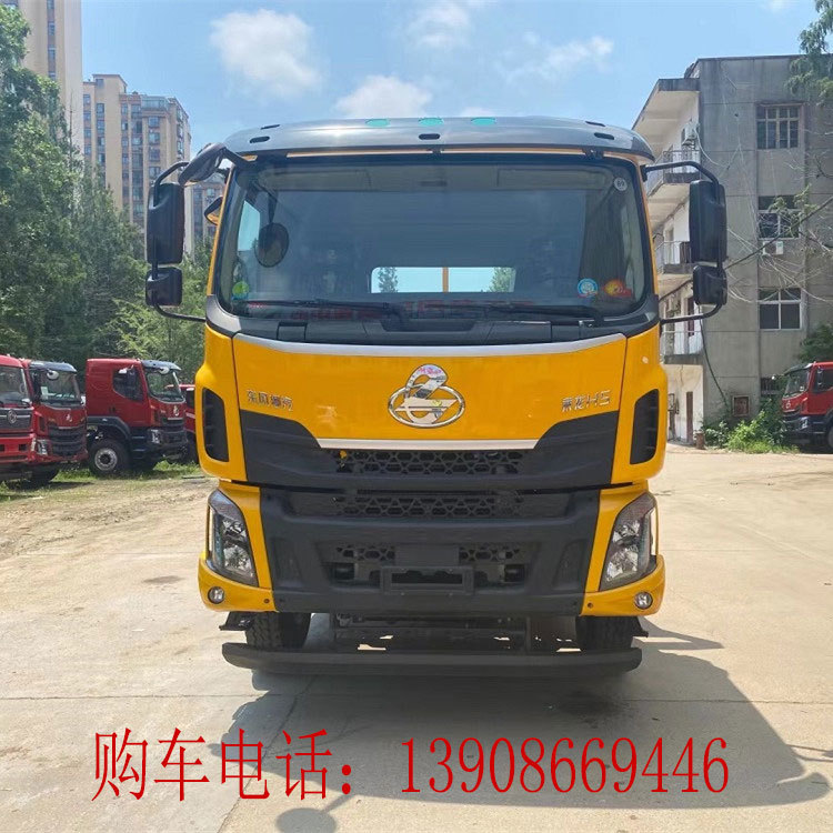 國六柳汽前四後四小三軸平板運輸車