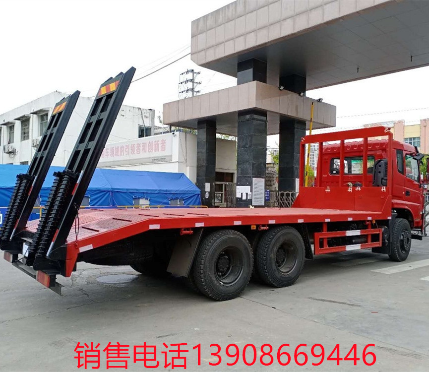 國六江淮小三軸平板運輸車