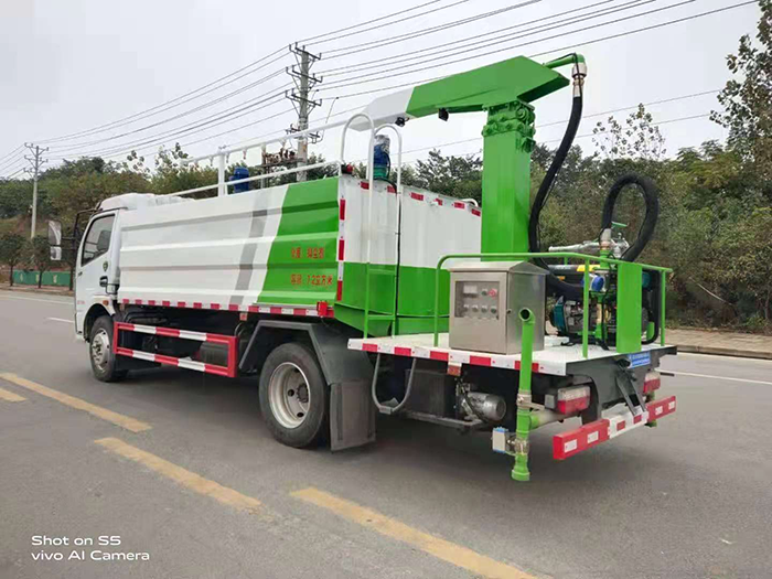 國六東風凱普特D7鐵路抑塵車