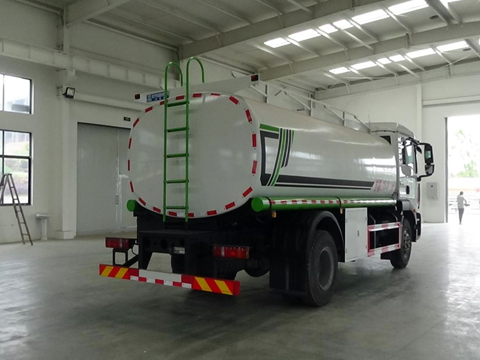 重汽汕德卡17方供液車