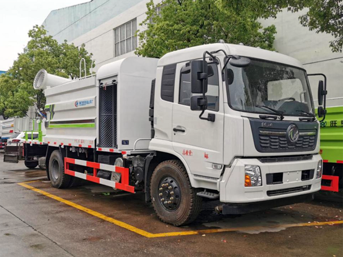 東風天錦11方60米-80米抑塵車