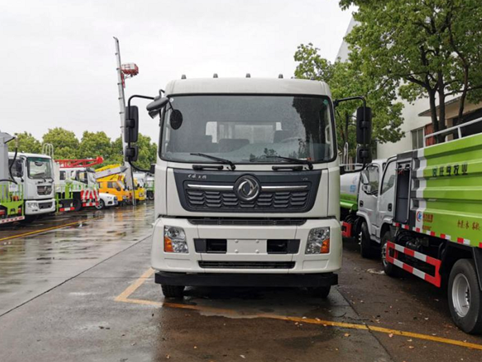 東風天錦11方60米-80米抑塵車