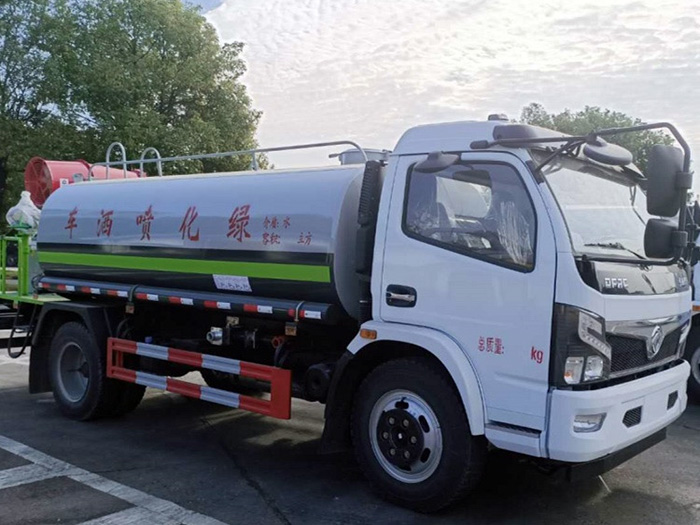 東風福瑞卡9.2方抑塵車