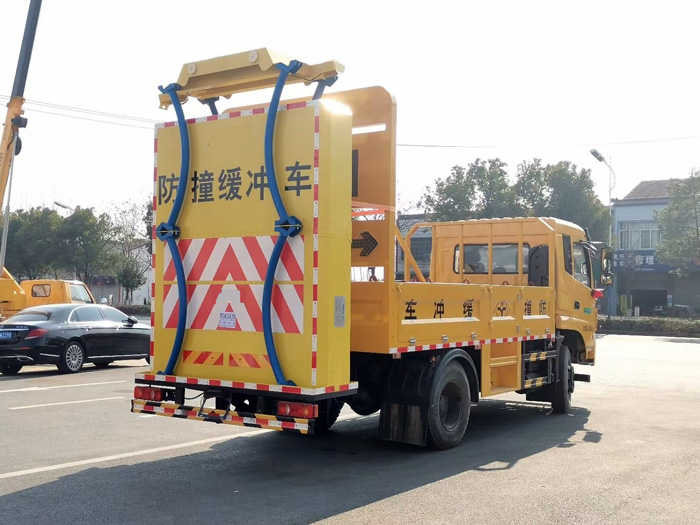 東風K6防撞緩衝車