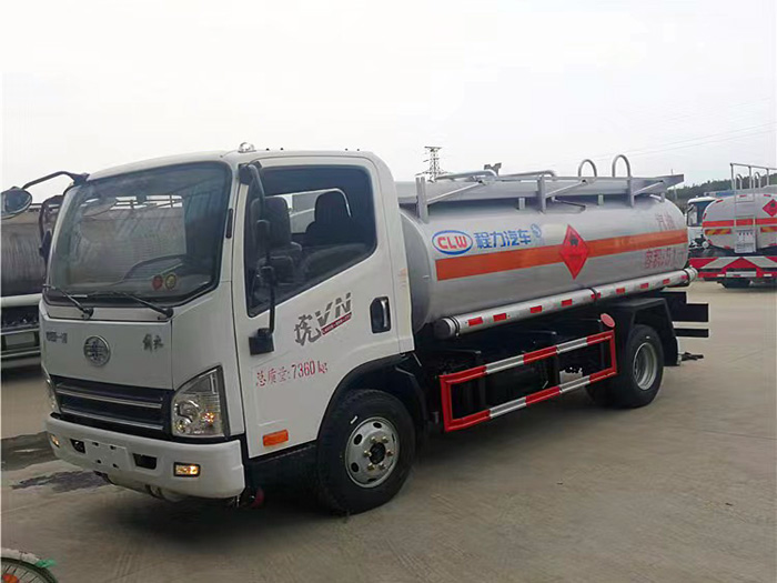 解放虎VN 5.1方加油車