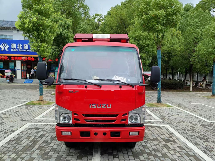 五十鈴藍牌水罐消防車